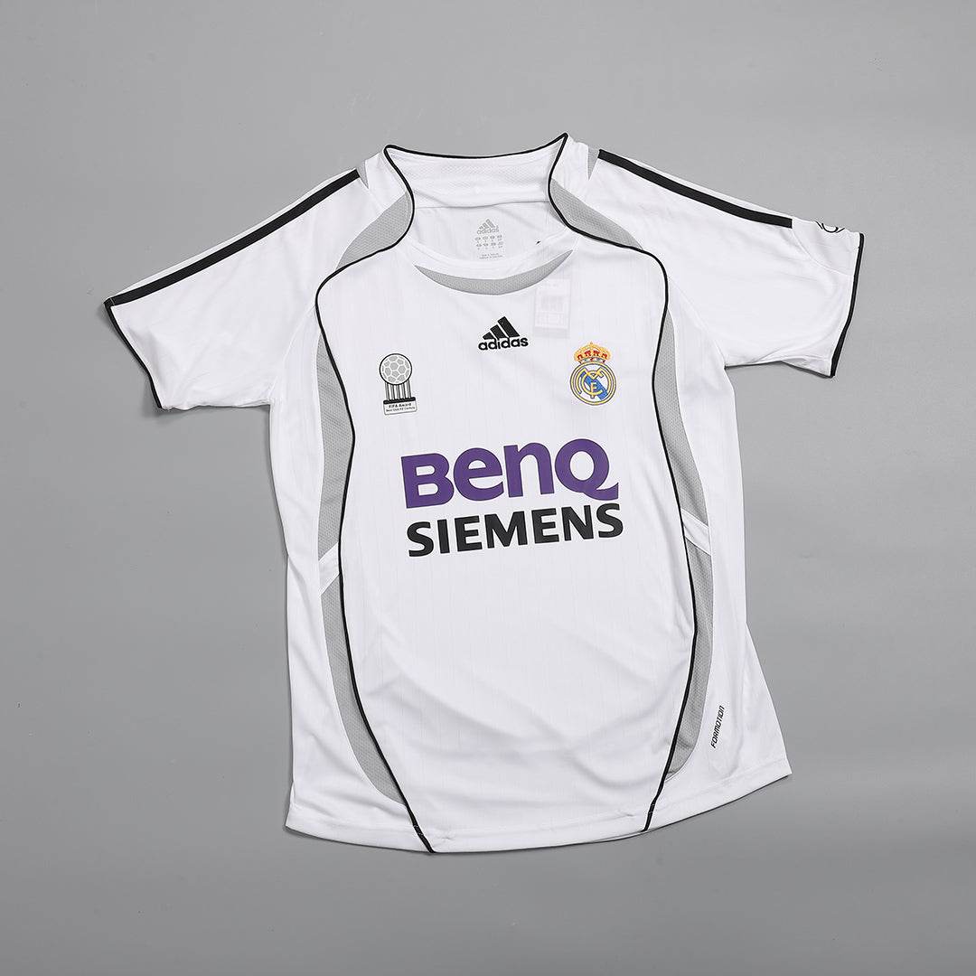 Męska Koszulka Retro Domowa Real Madrid RAUL #7 2006/07 - Topowe Koszulki Pilkarskie Sklep Internetowy