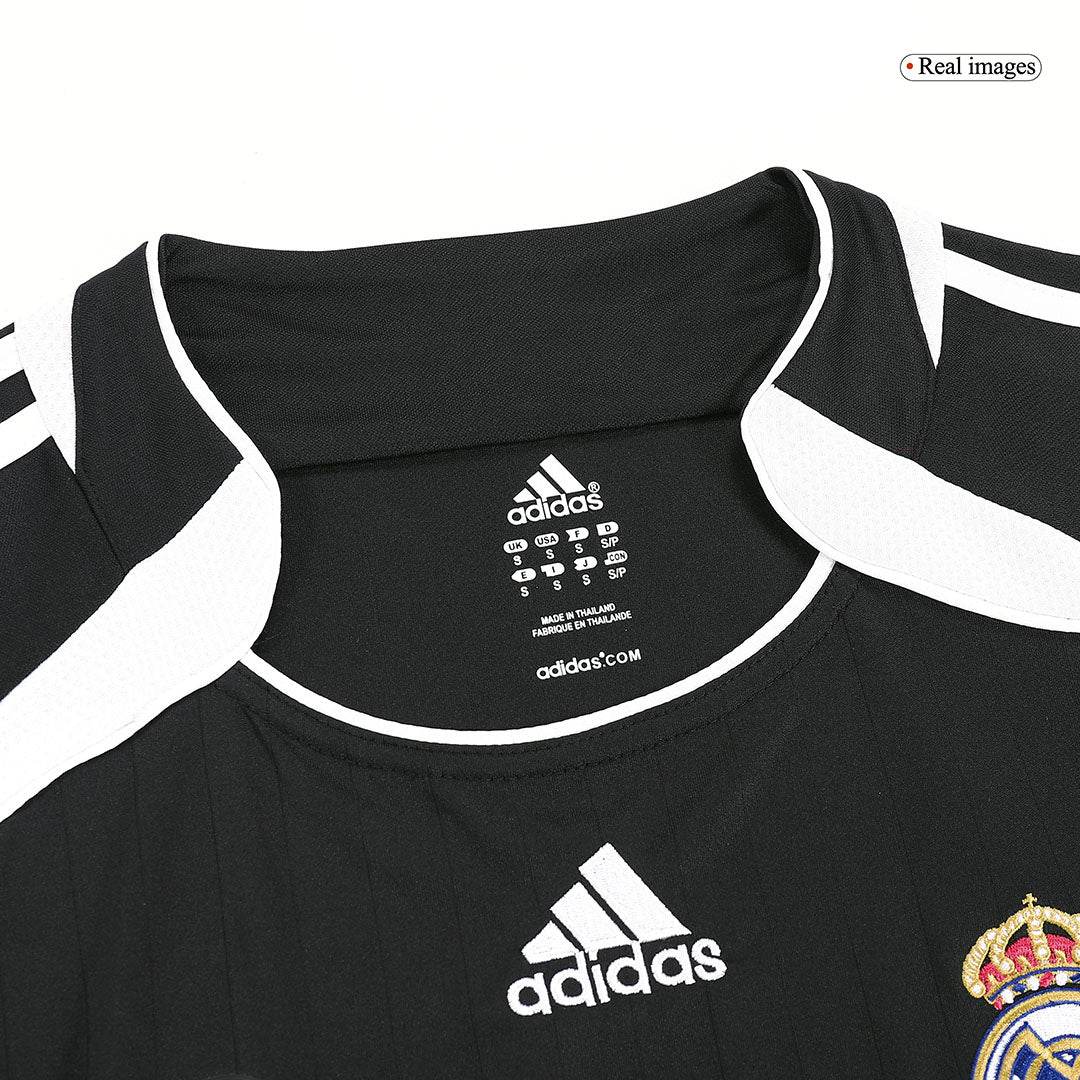 Męska Koszulka Retro Wyjazdowa Real Madrid SERGIO RAMOS #4 2006/07 z Długim Rękawem - Topowe Koszulki Pilkarskie Sklep Internetowy