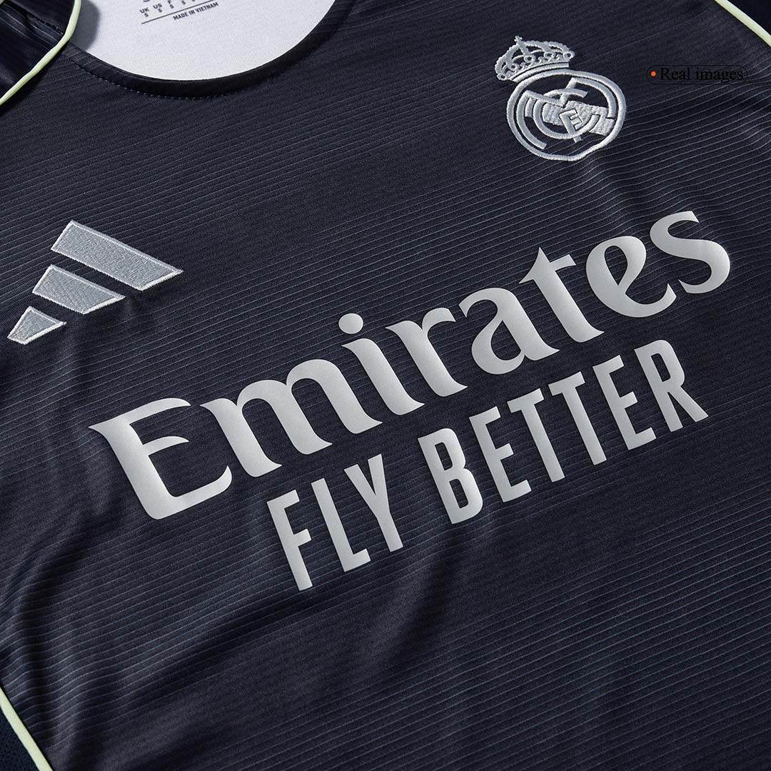 Męska Koszulka Wyjazdowa Real Madrid CAMAVINGA #6 2025/26 - Topowe Koszulki Pilkarskie Sklep Internetowy